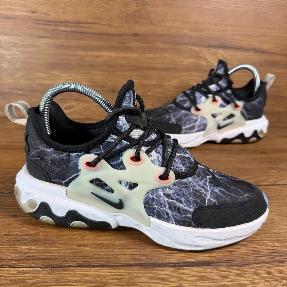 Nike React Presto “Trouble at Home” Sneaker lightning Women’s Size 6.5 (5Y) Shoe
